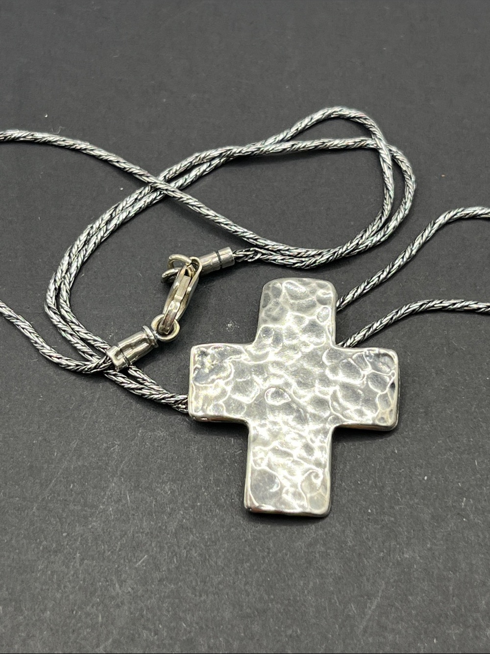 Silpada sterling silver oxidized hammered cross 18 inch necklace